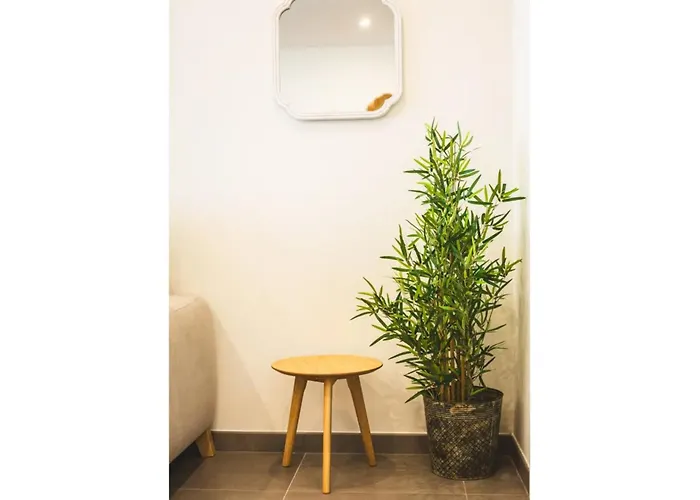 Apartment Flores De Gitanilla 2 *